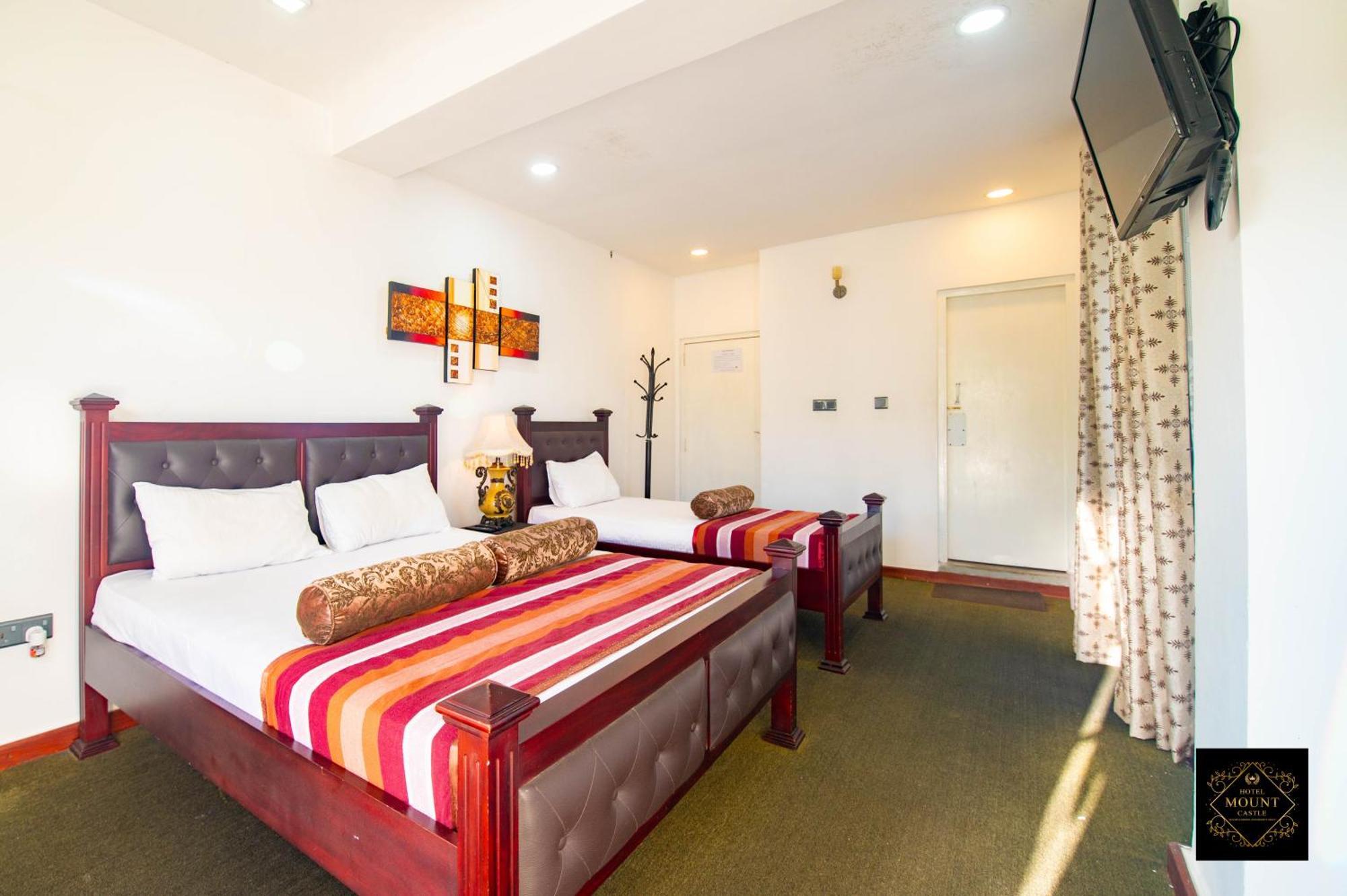 Hotel Mount Castle Hatton Bagian luar foto