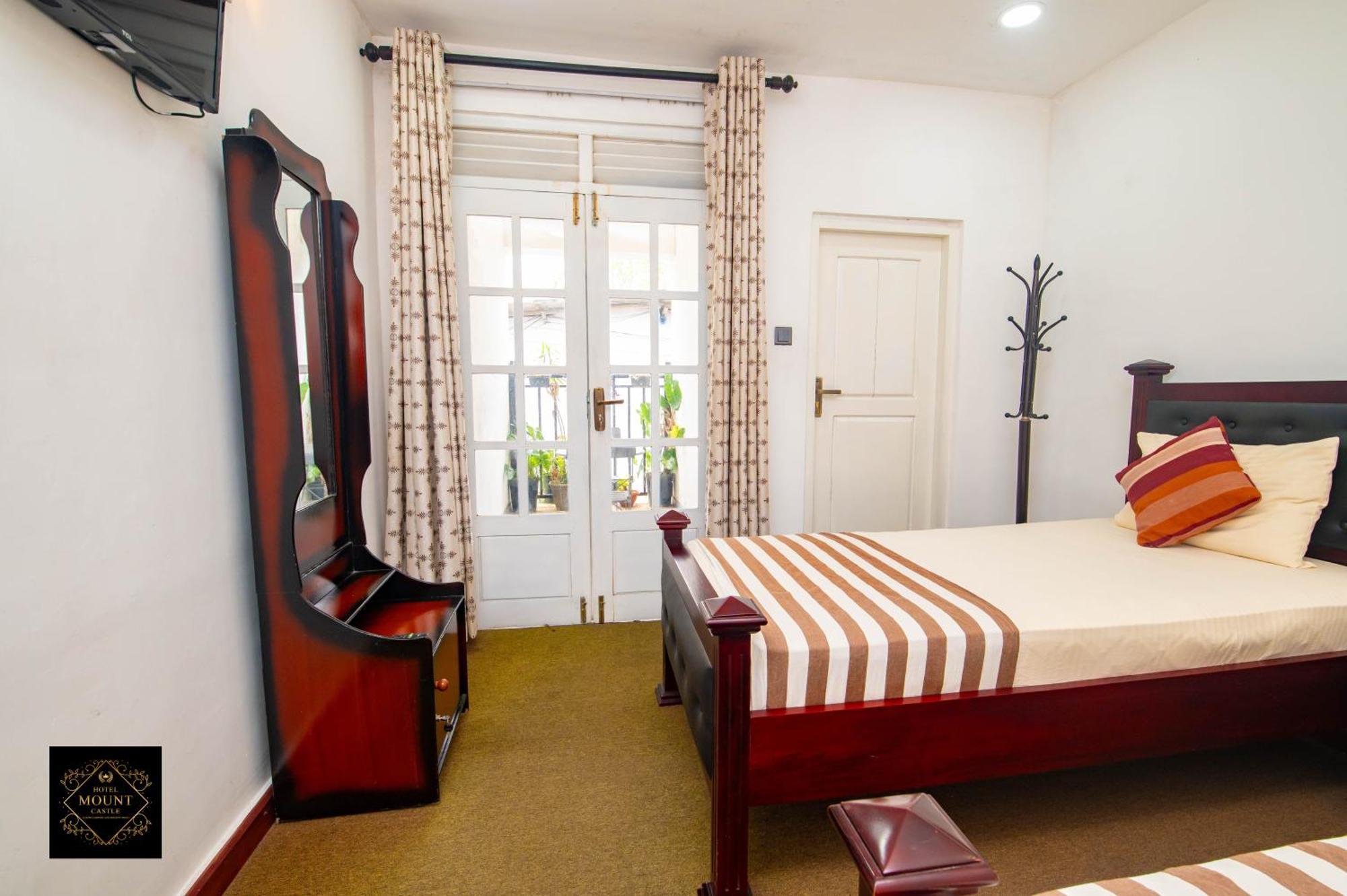Hotel Mount Castle Hatton Bagian luar foto