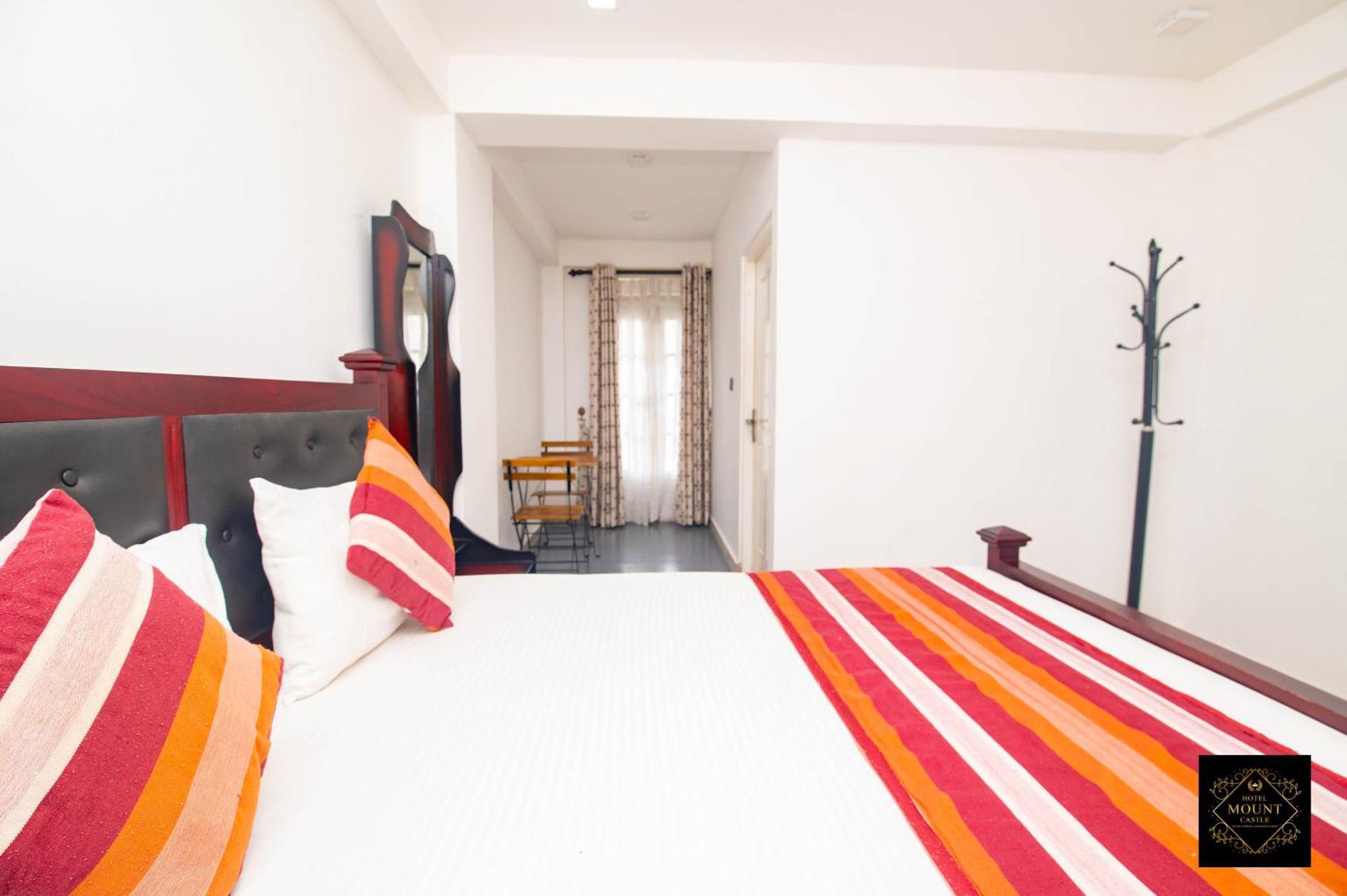 Hotel Mount Castle Hatton Bagian luar foto