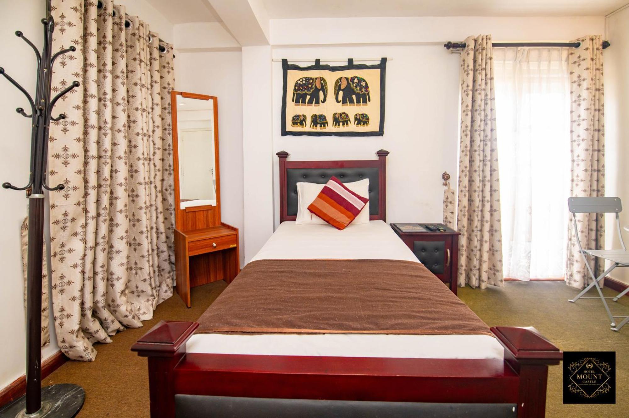 Hotel Mount Castle Hatton Bagian luar foto