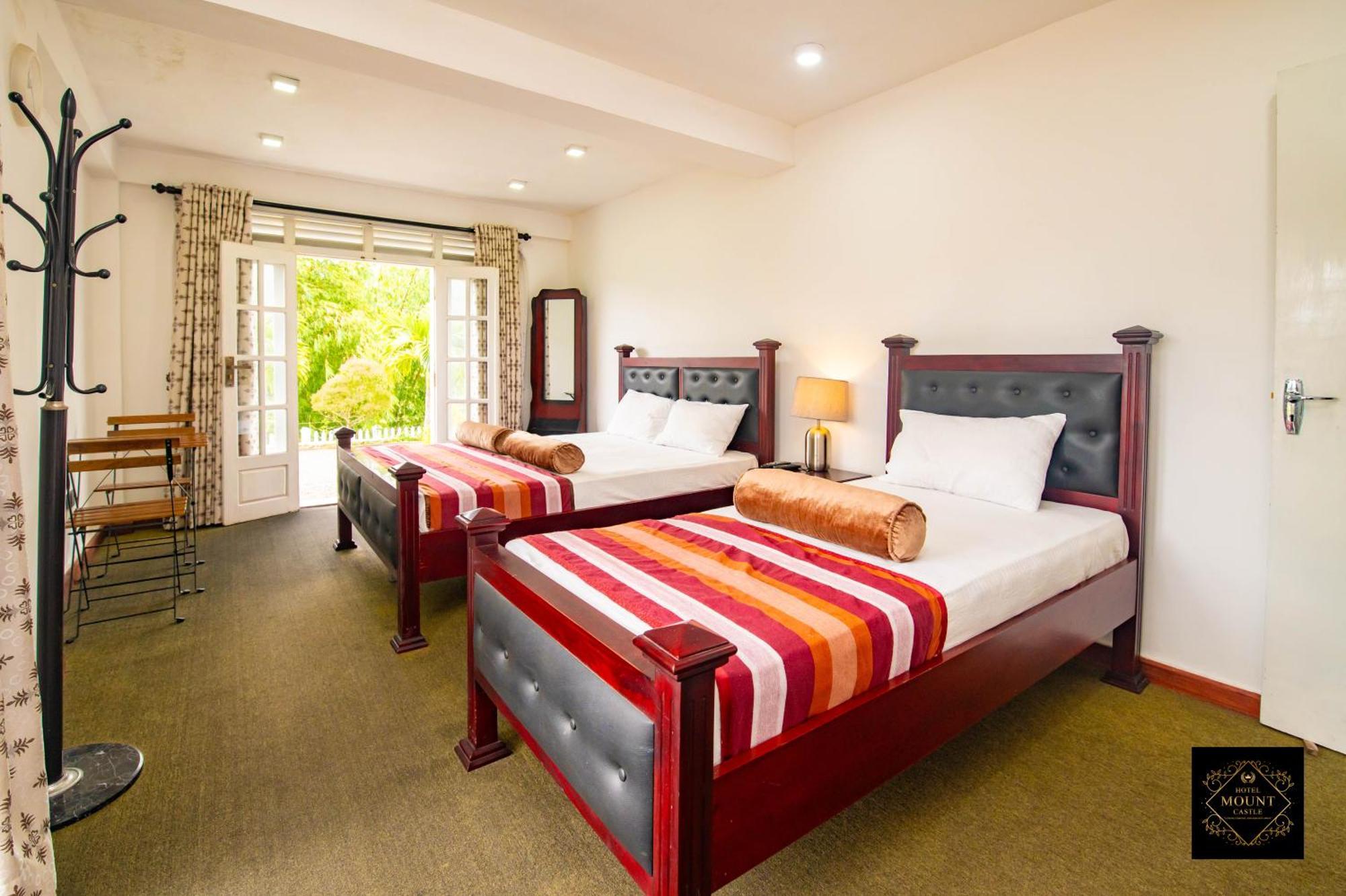 Hotel Mount Castle Hatton Bagian luar foto