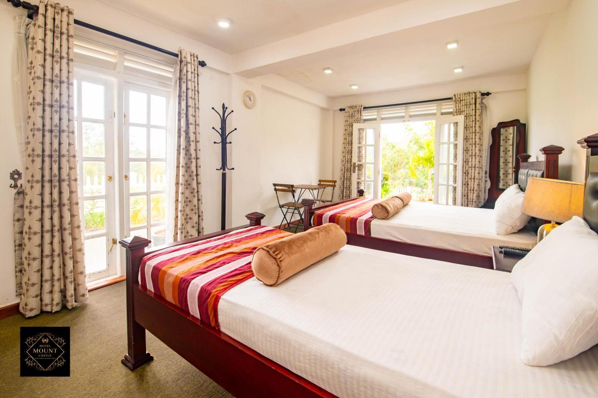 Hotel Mount Castle Hatton Bagian luar foto
